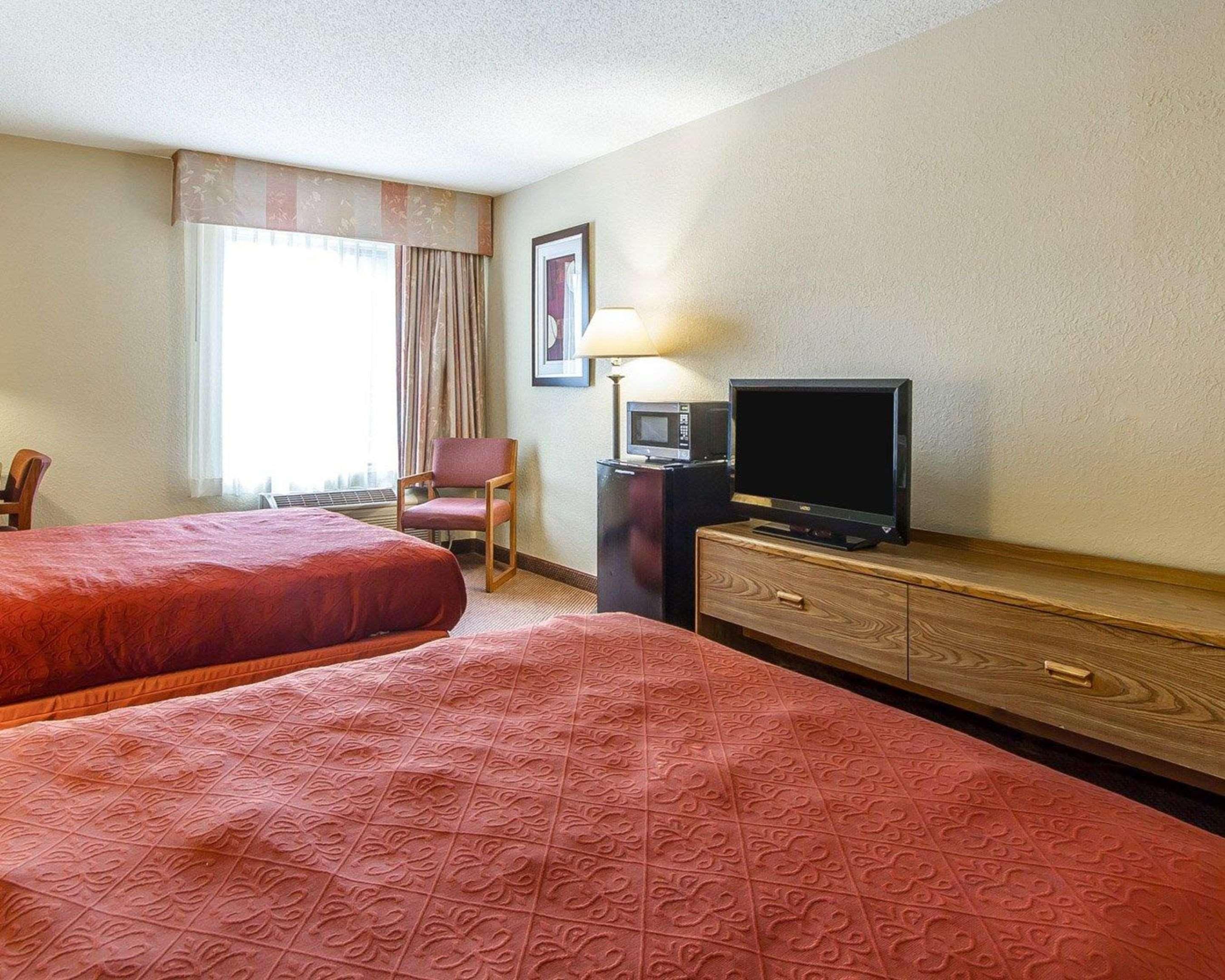 Americinn By Wyndham Reedsburg מראה חיצוני תמונה