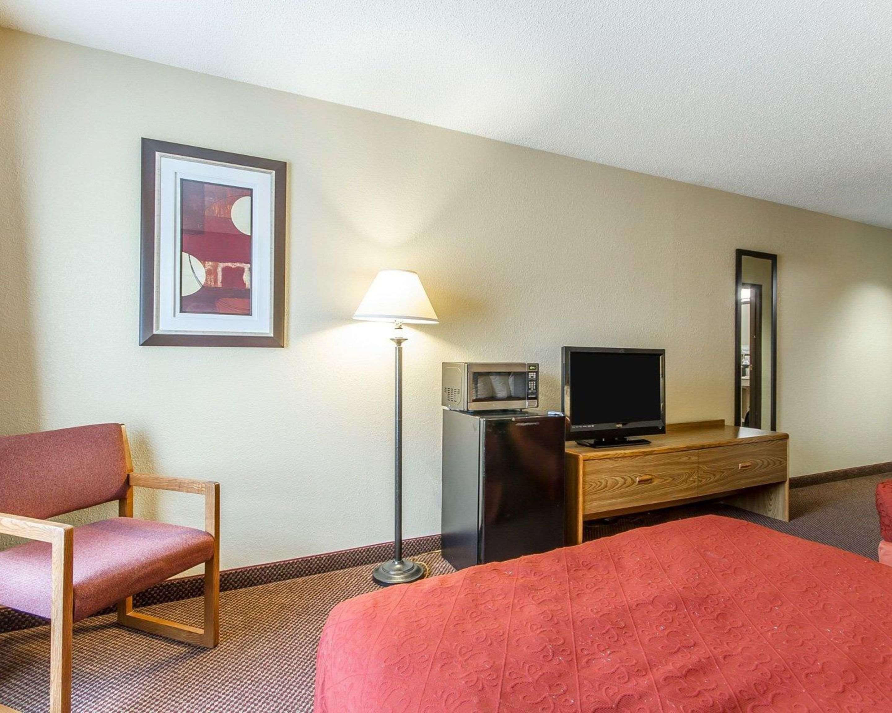 Americinn By Wyndham Reedsburg מראה חיצוני תמונה